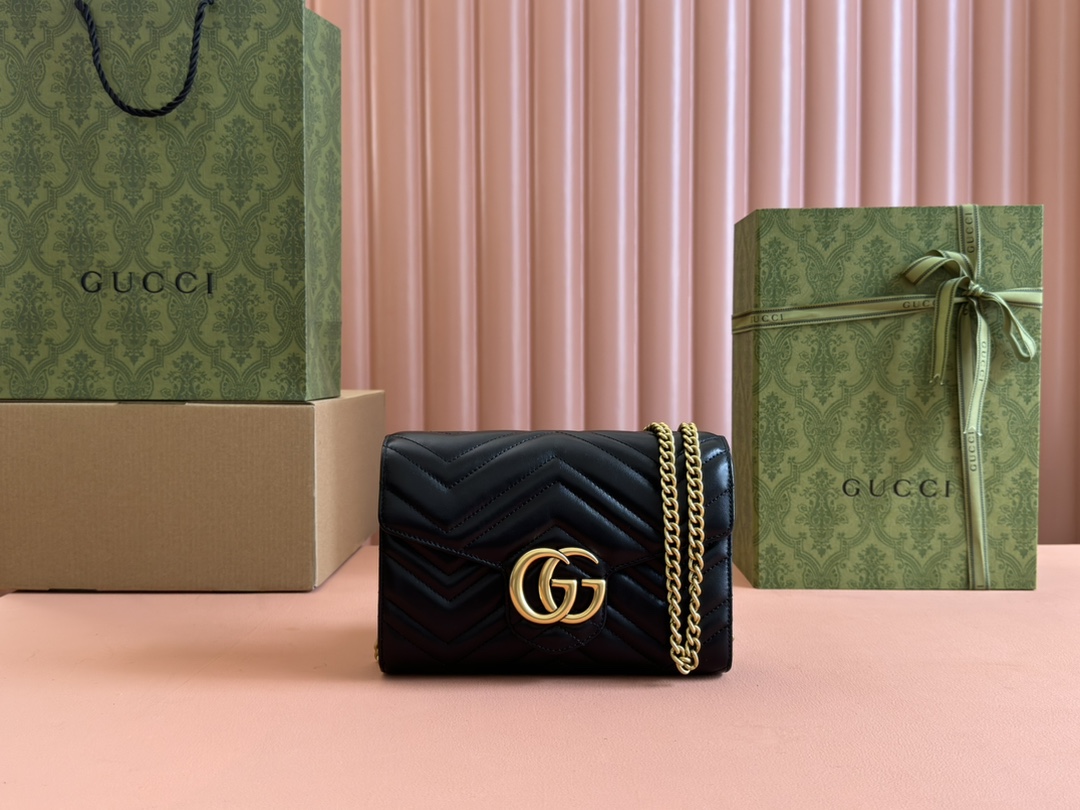 Gucci Satchel Bags